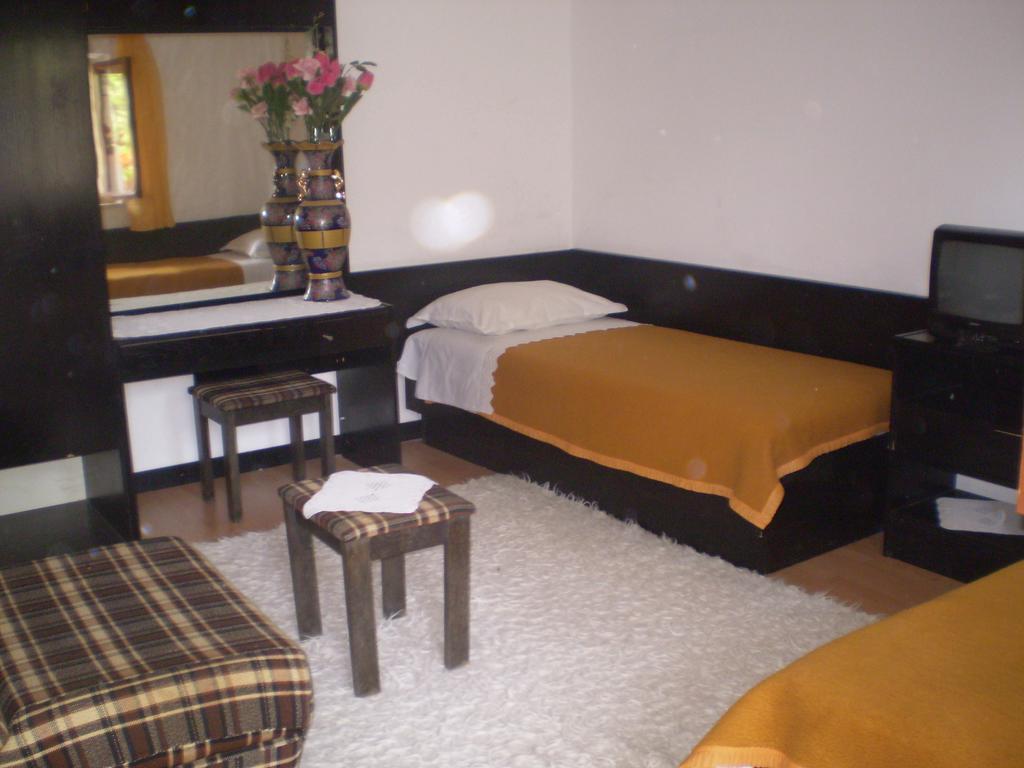 Apartments Nikola Pucisca Kültér fotó