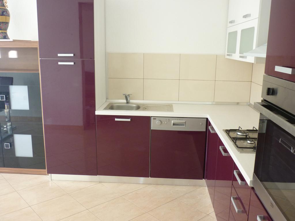 Apartments Nikola Pucisca Kültér fotó
